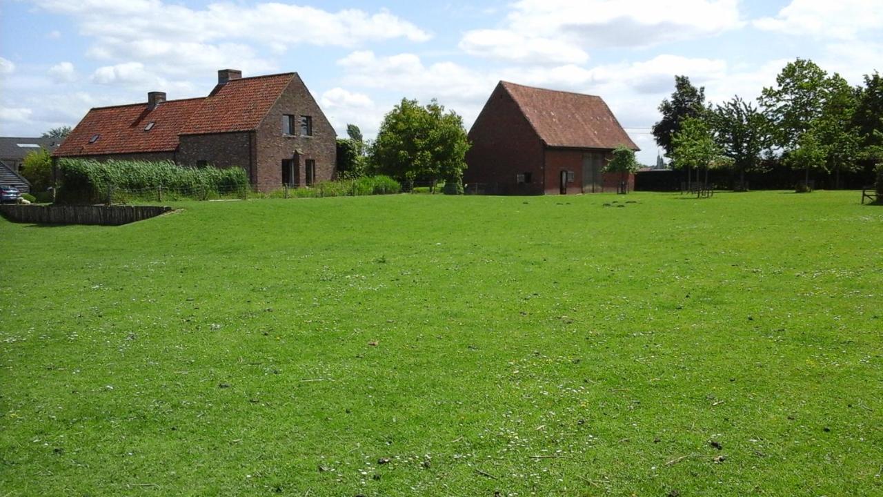 B&B De Hulst Izegem Eksteriør bilde