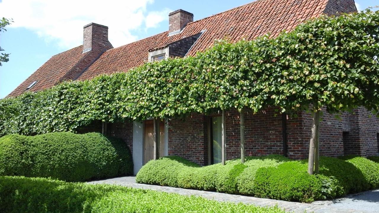 B&B De Hulst Izegem Eksteriør bilde